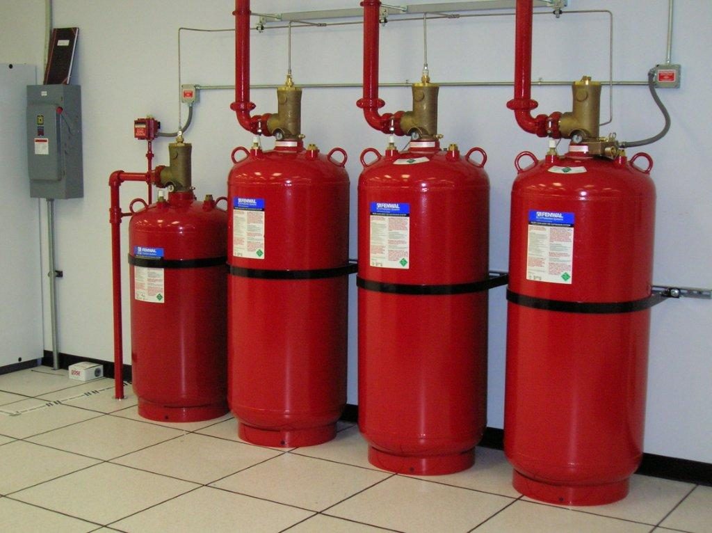Clean agent fire suppression system